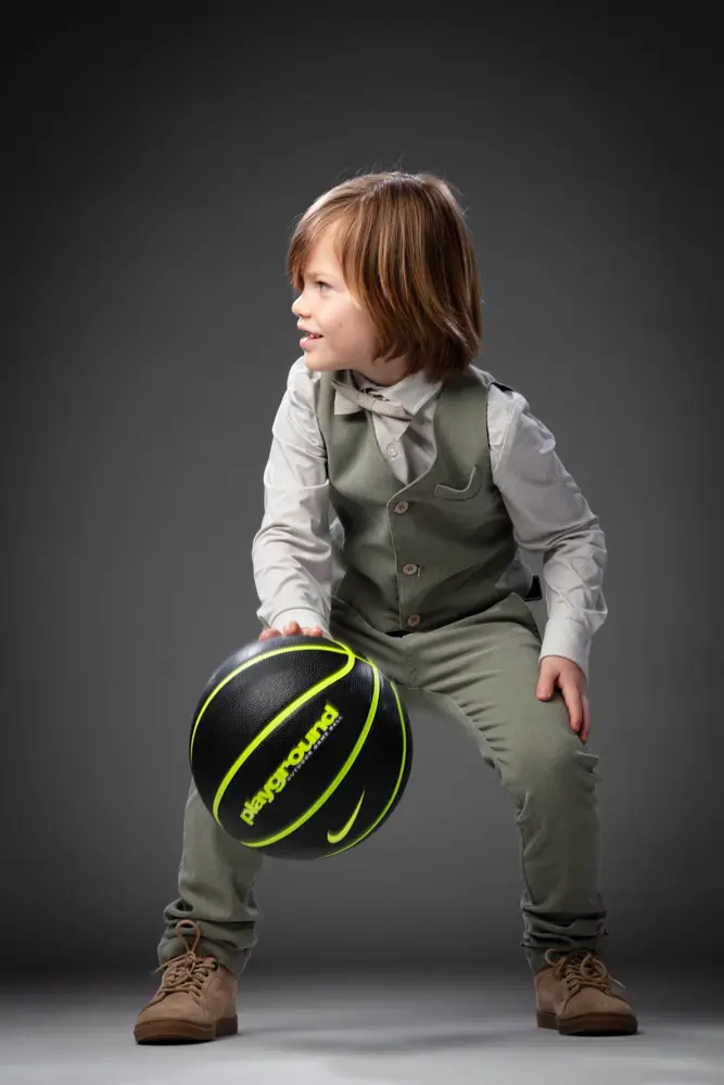 Communie foto eerste communie jongen in studio - Lenn Buyssen