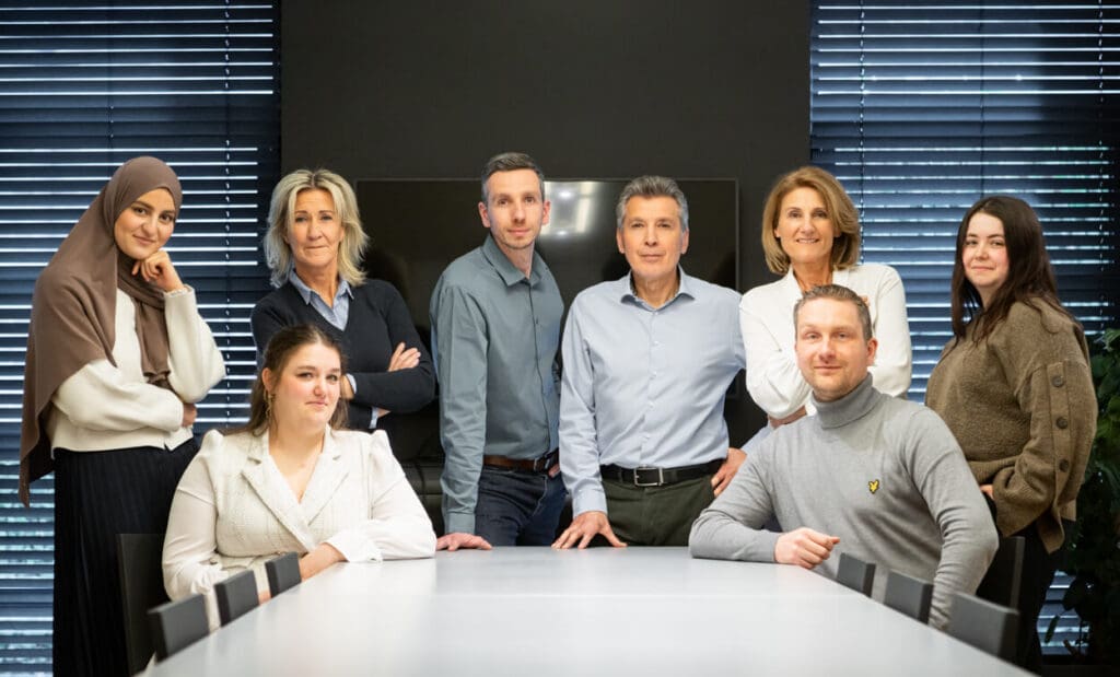 Groepsfoto boekhoudkantoor - Employer branding foto - bedrijfsreportage fotograaf - ATM advice-640 - foto©Kwinten Verspeurt - foto(c)Kwinten Verspeurt